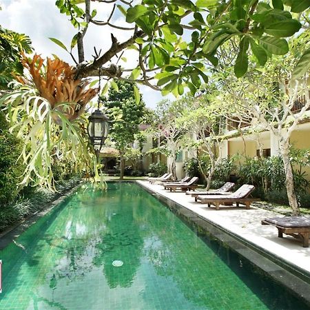 Sapodilla Ubud Hotel Exterior photo