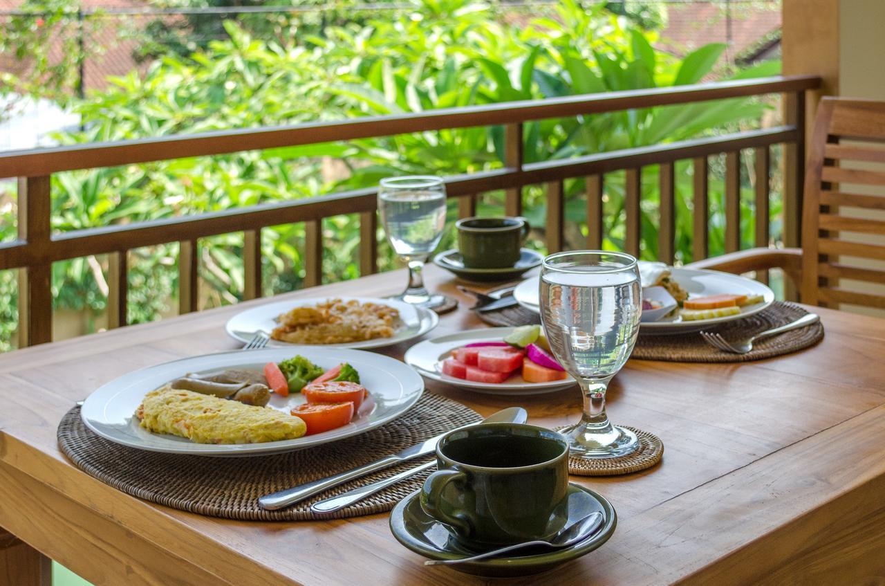 Sapodilla Ubud Hotel Exterior photo