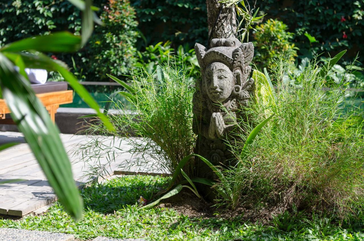 Sapodilla Ubud Hotel Exterior photo