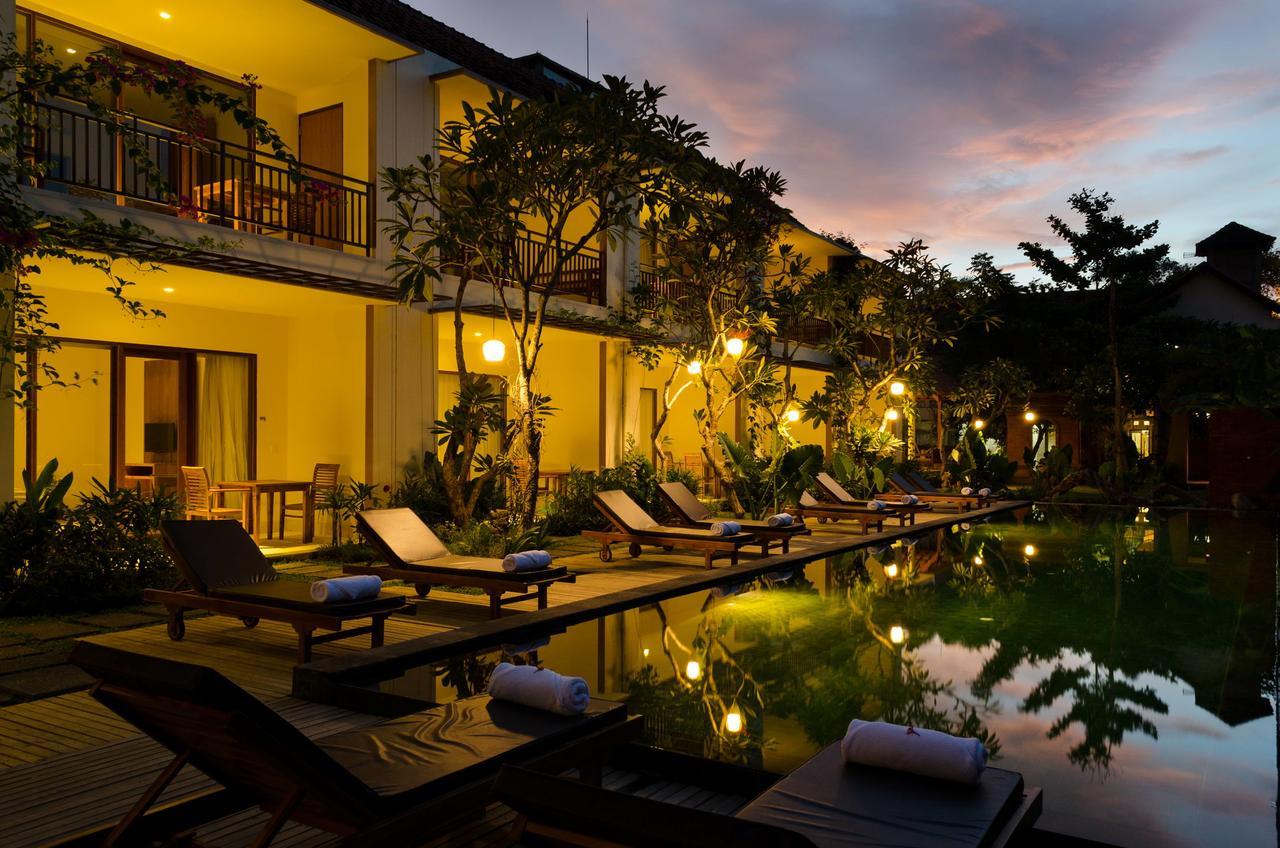 Sapodilla Ubud Hotel Exterior photo